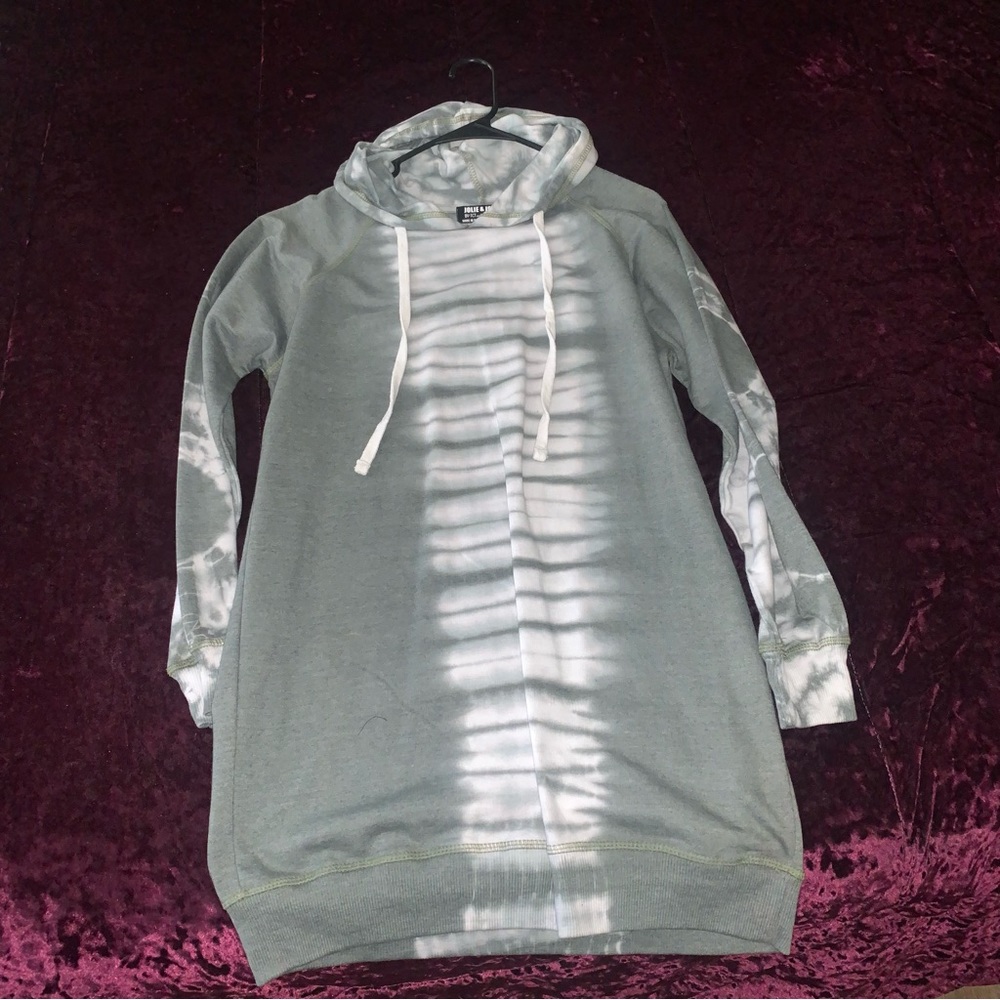 Sweater dress size large never worn